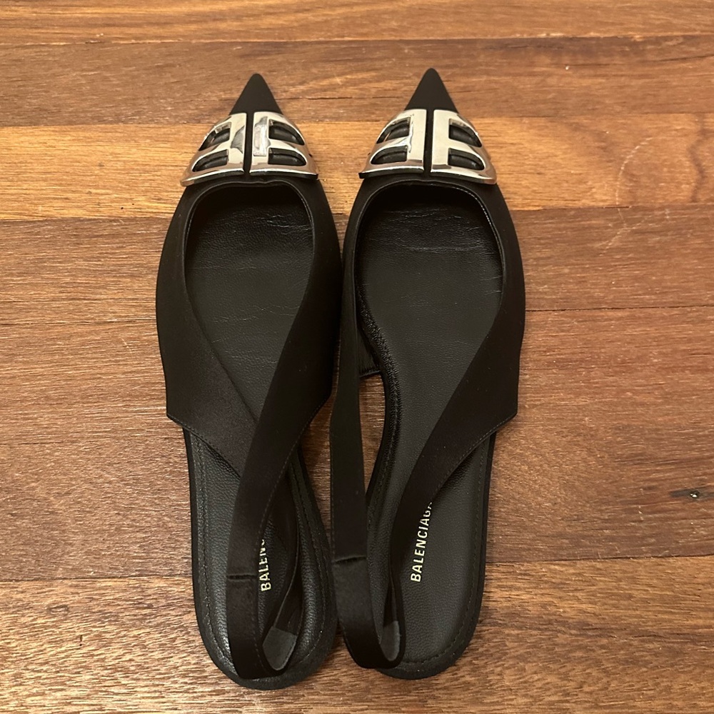 Balenciaga BB Logo Slingback Pointed Flats Black Leather Size 37 - Picture 4 of 10